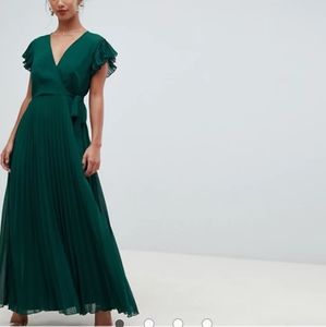 Wedding bridesmaid dress emerald green